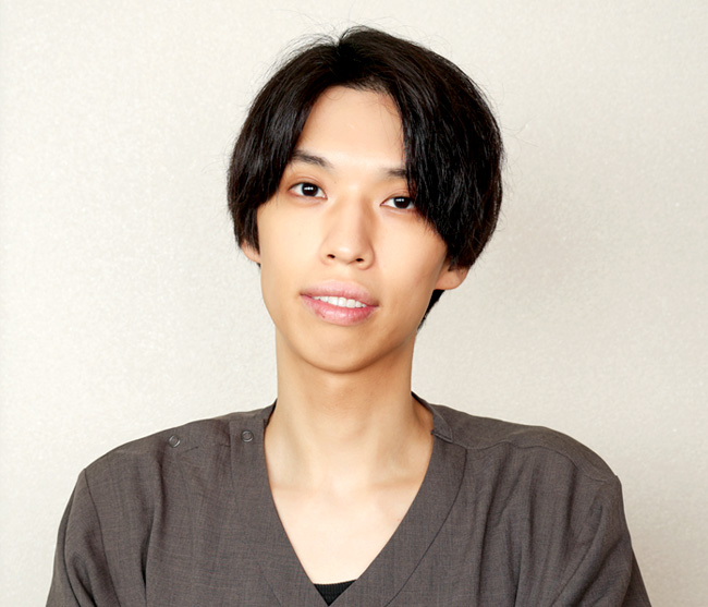森脇 稜介